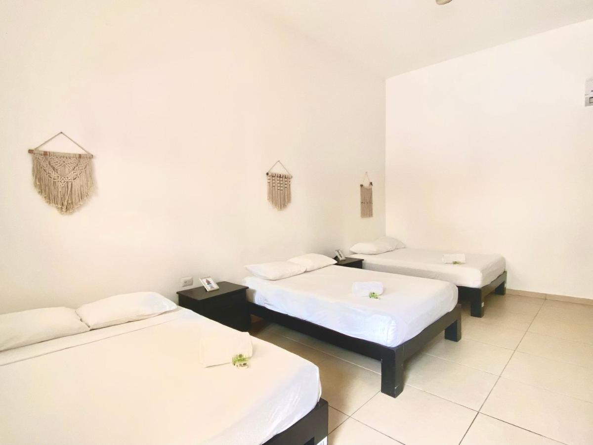 We Playa Hotel Playa del Carmen Exteriör bild