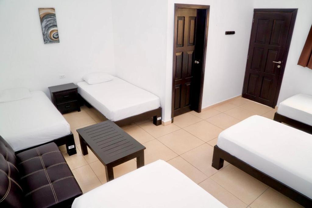 We Playa Hotel Playa del Carmen Exteriör bild